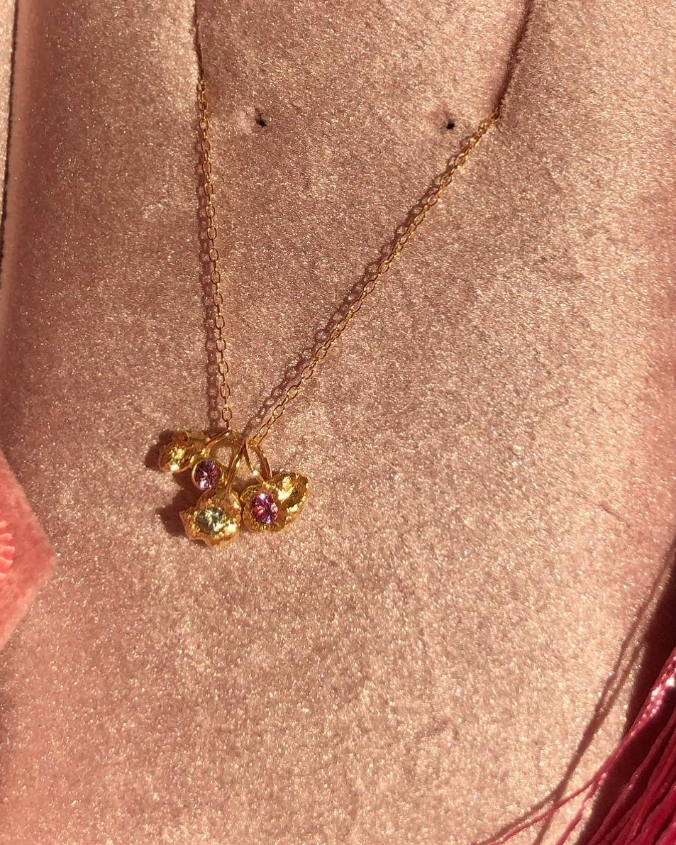 Petit Sunmelted Sapphire Pendant