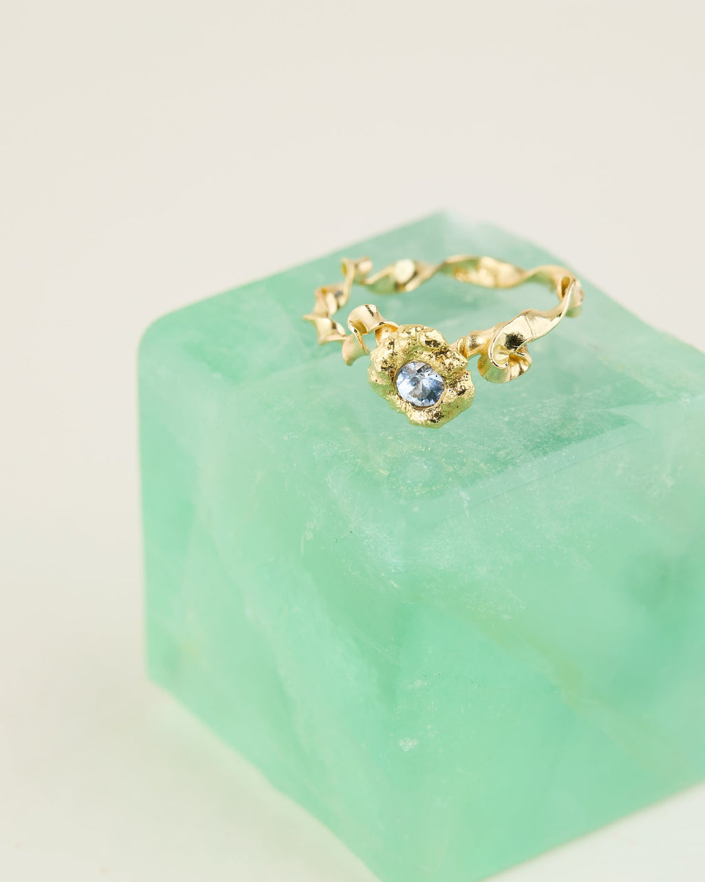 Sunmelted Pinky Ring