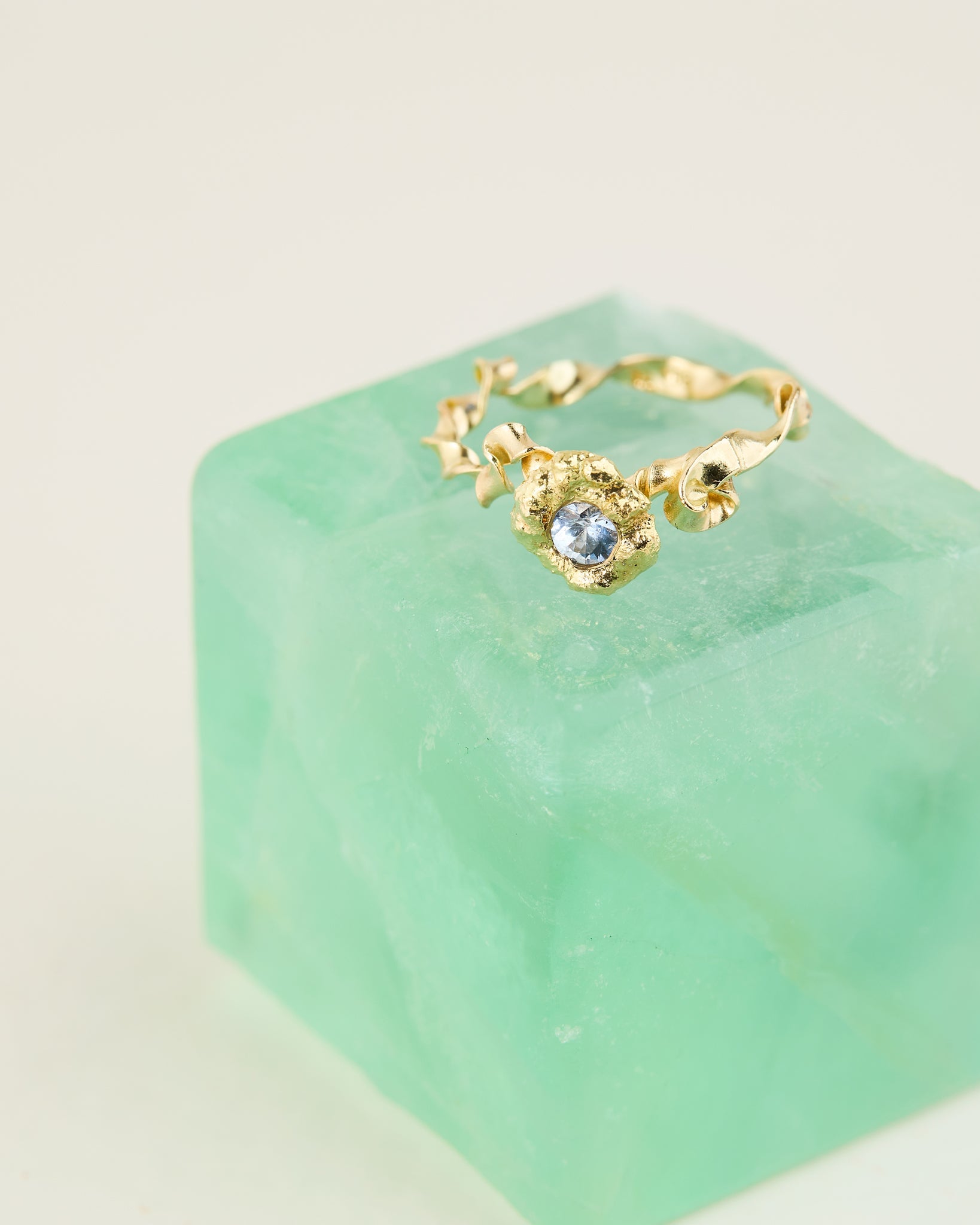 Sunmelted Pinky Ring