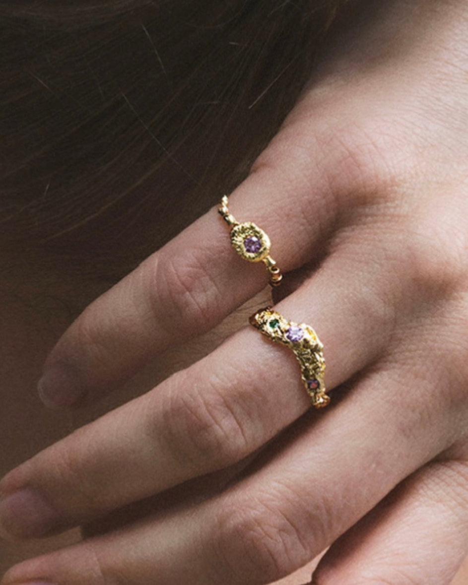 Sunmelted Pinky Ring